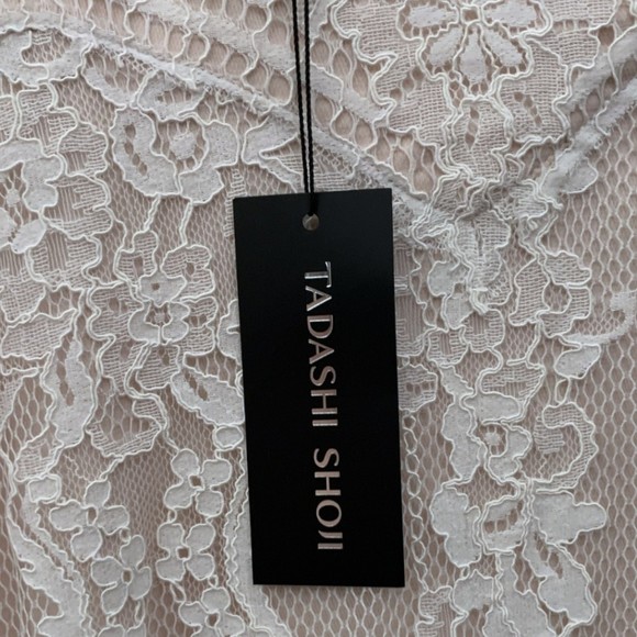 NWT BHLDN Tadashi Shoji Fiorelle Ivory Lace V Neck Wedding Gown Size 4 - Picture 8 of 14